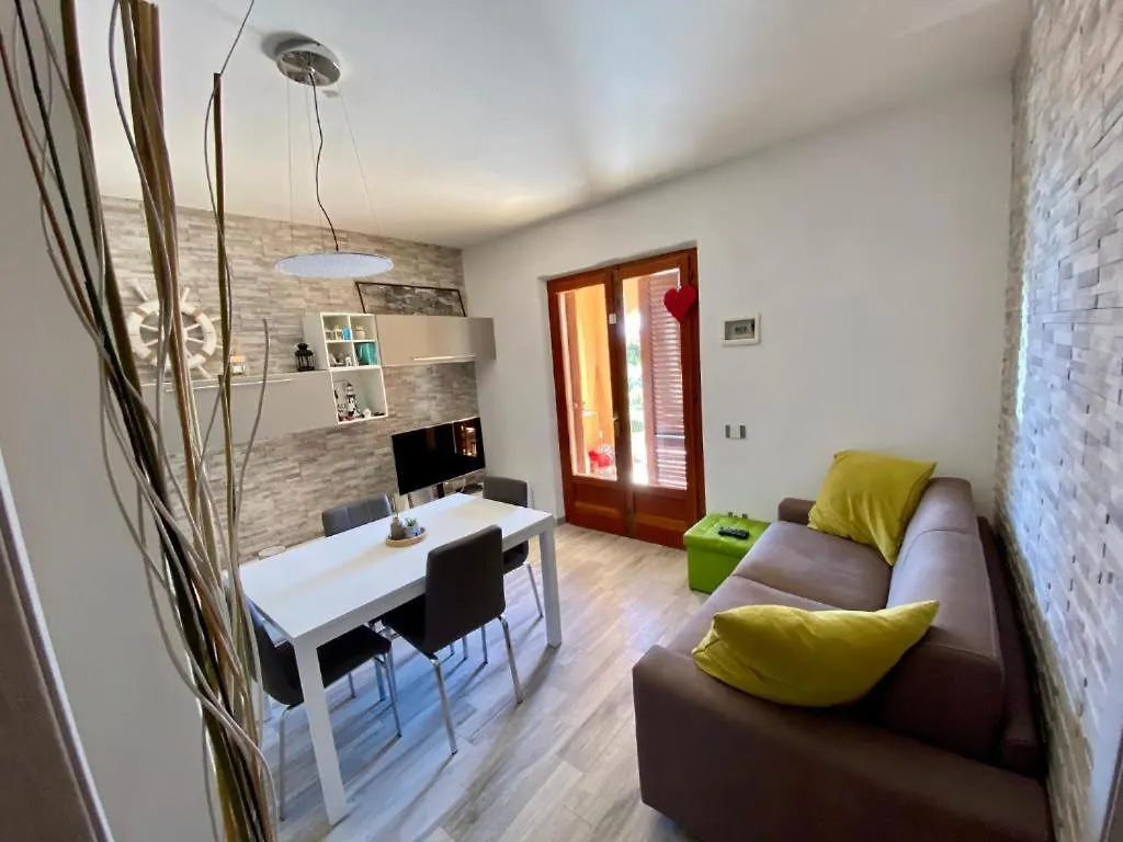 Villa Ombra Casa Morcone 0*,